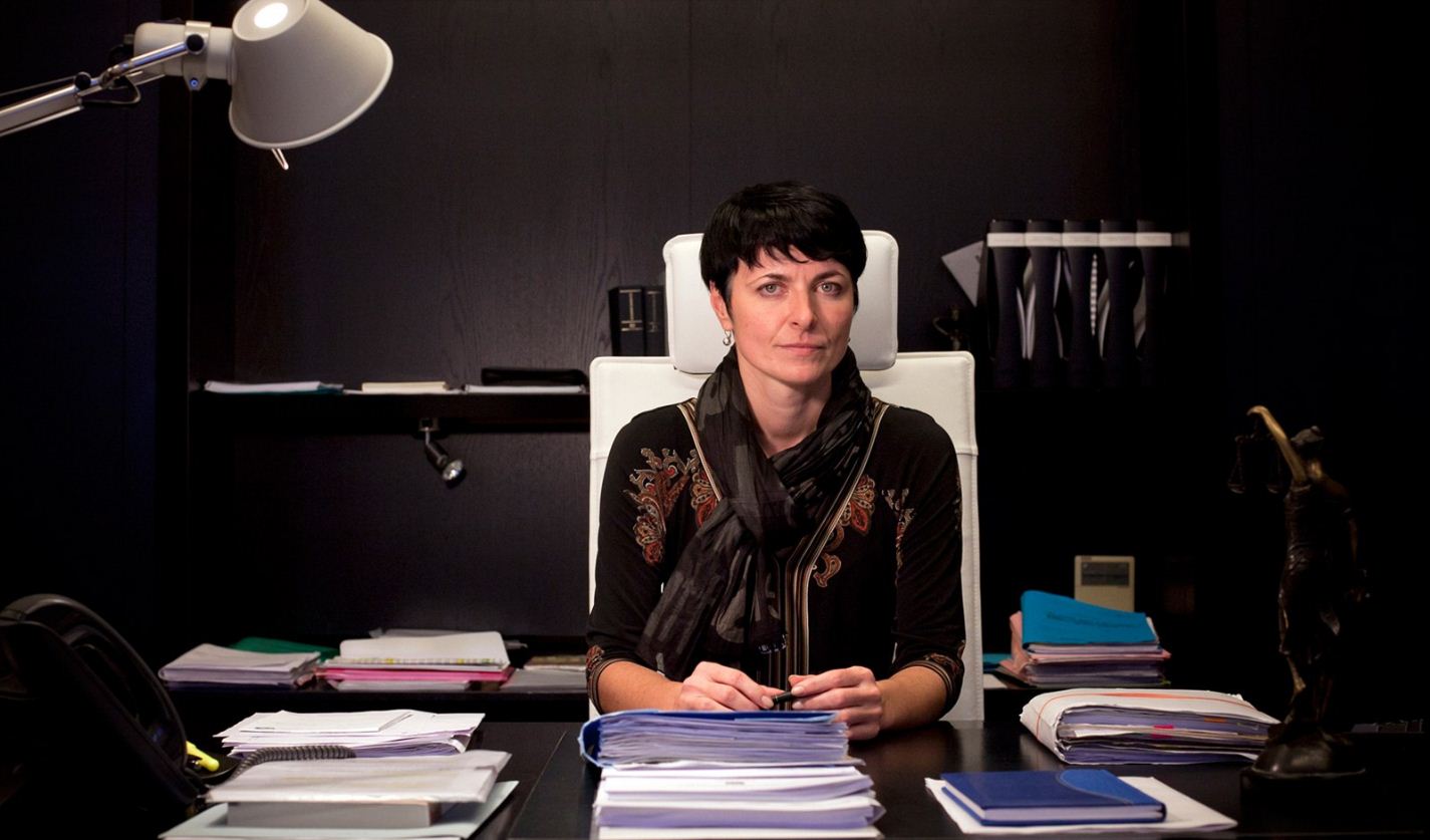 zdroj:https://www.facebook.com/JUDr.Lenka.Bradacova.Ph.D/